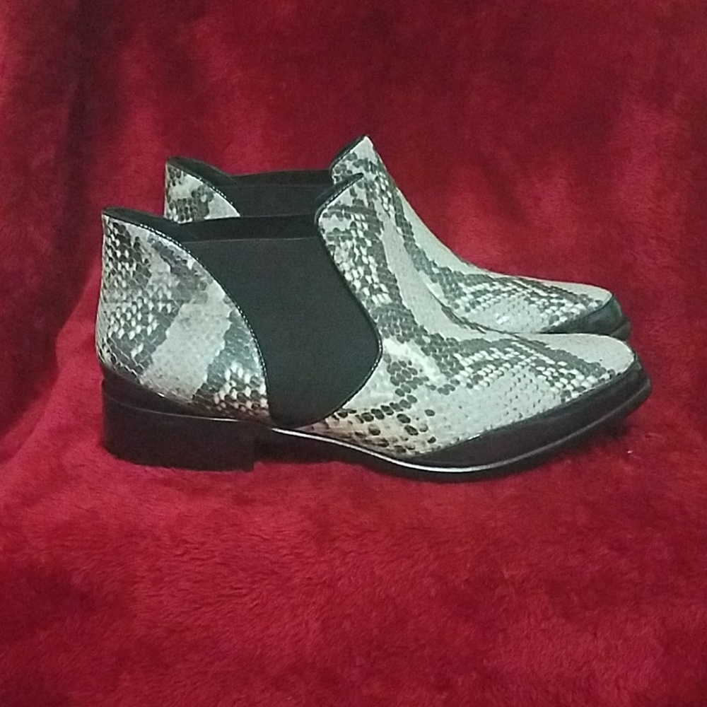 Python Booties - Picture 6 of 6